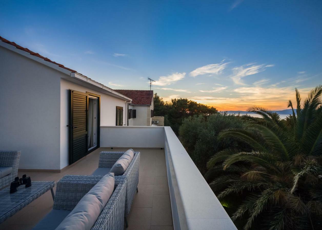 Holiday Home Brac ซูเปตาร์ ภายนอก รูปภาพ