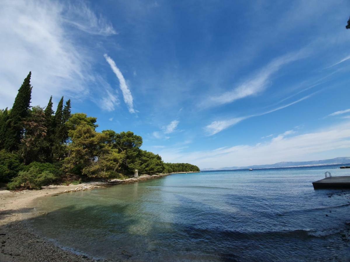 Holiday Home Brac ซูเปตาร์ ภายนอก รูปภาพ